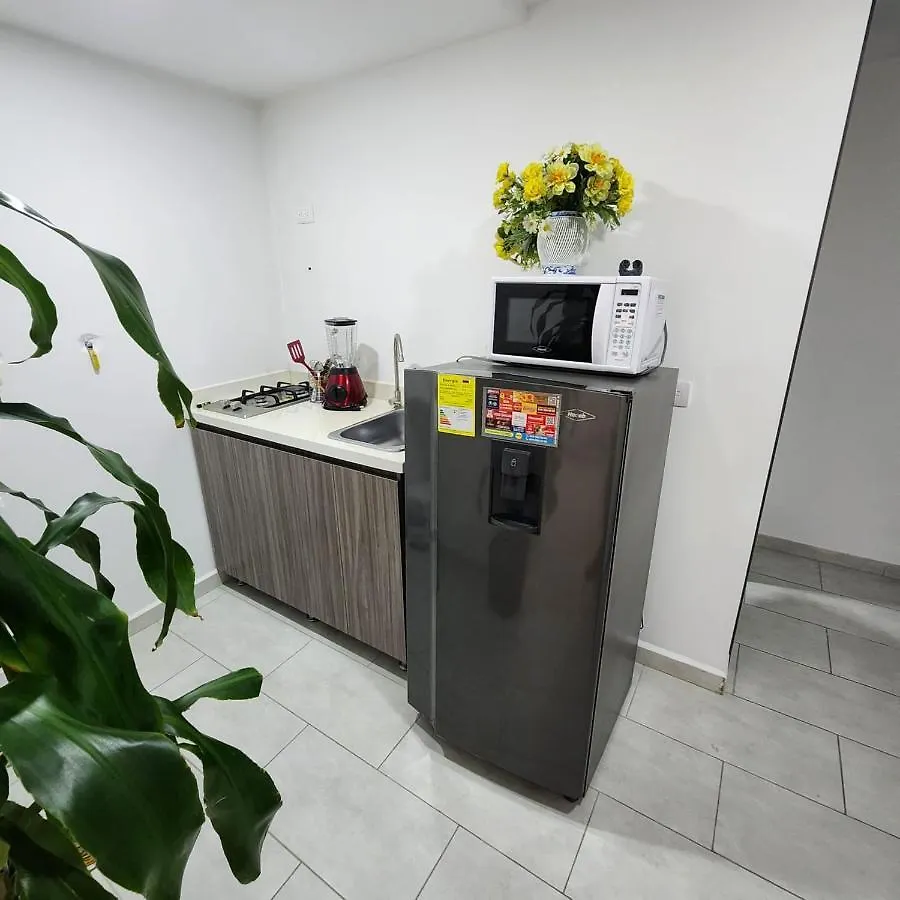 Hermoso apartaestudio calle del tranvía Medellín 0*,  Colombia